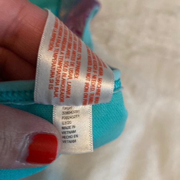 EUC Cat & Jack mermaid ruffle (tulle-like) bikini purple/silver/green, 5T 🧜♀️ - Picture 6 of 10